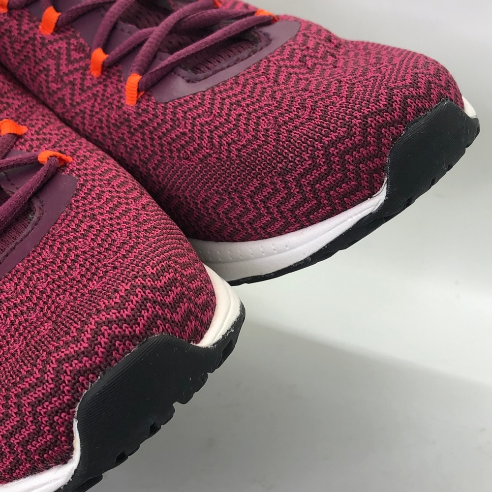 Women’s Sz 8.5W Evolve Easy-Spirit EVTR0T9 Burgundy Fly Knit Print Sneakers - Picture 7 of 16